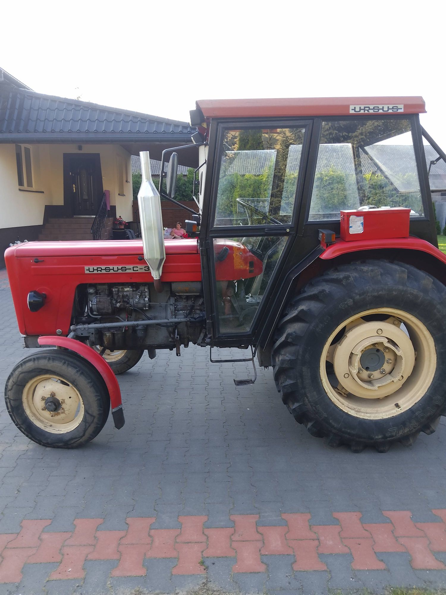Sprzedam ursus c 360