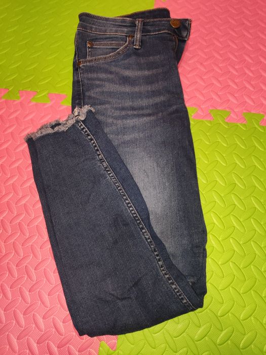 Продам жіночі джинси