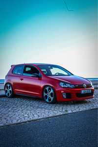 Volkswagen Golf GTI 2.0 TSI