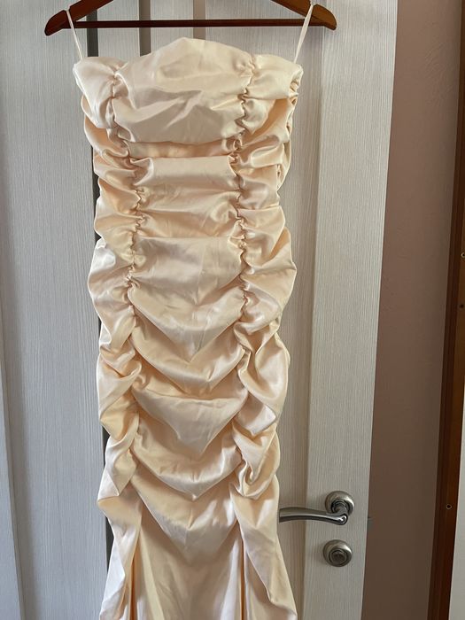 Платье нарядное, красивое, вечернее