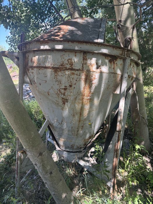 Бадья , бункер для бетону 1 м³