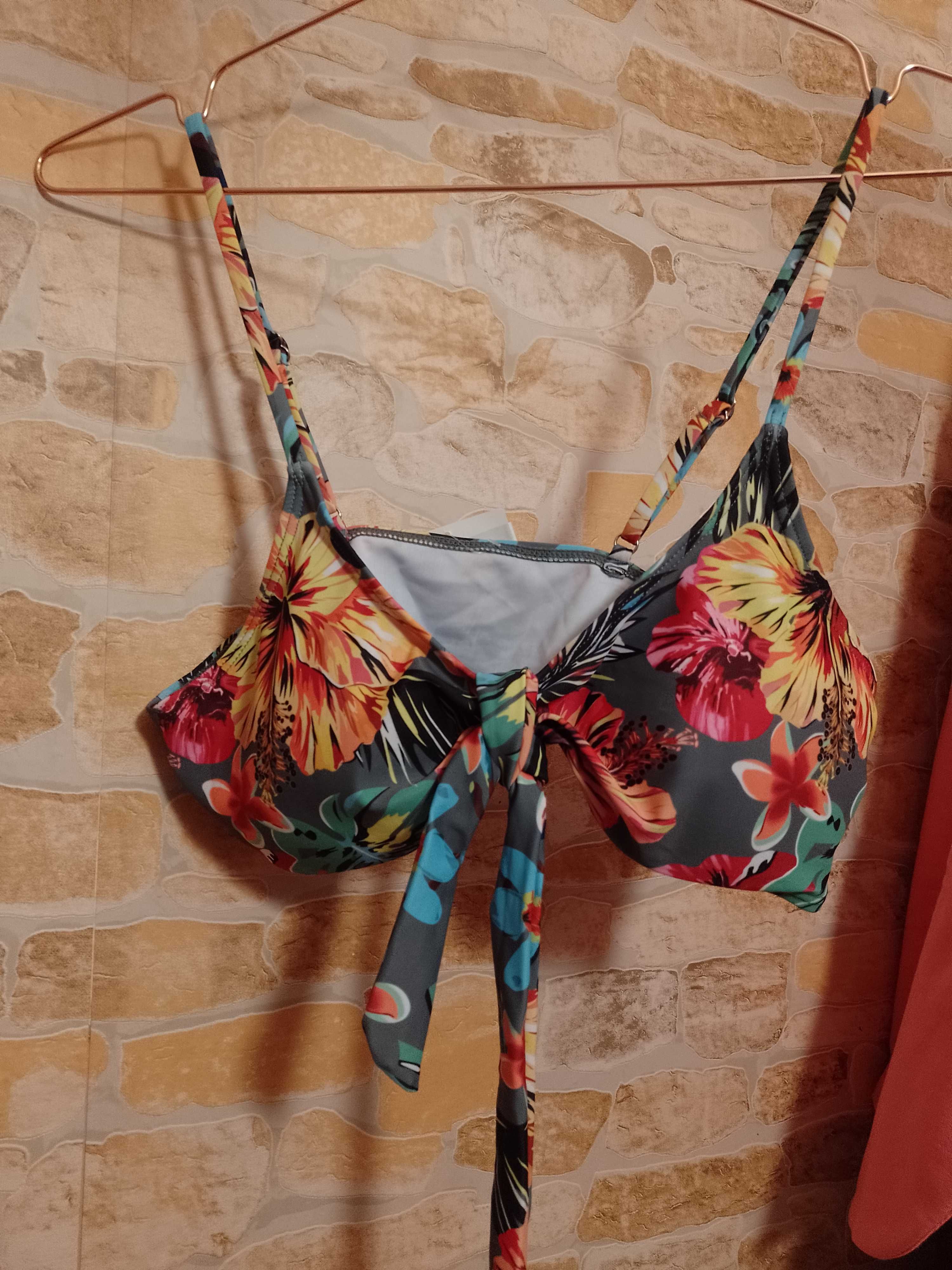 (40/L) Shein) Zestaw plażowy: bikini+ Narzutka/ NOWY