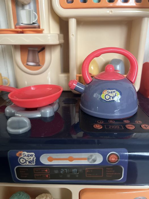 Кухня дитяча (вода, світлові і звукові нфекти)