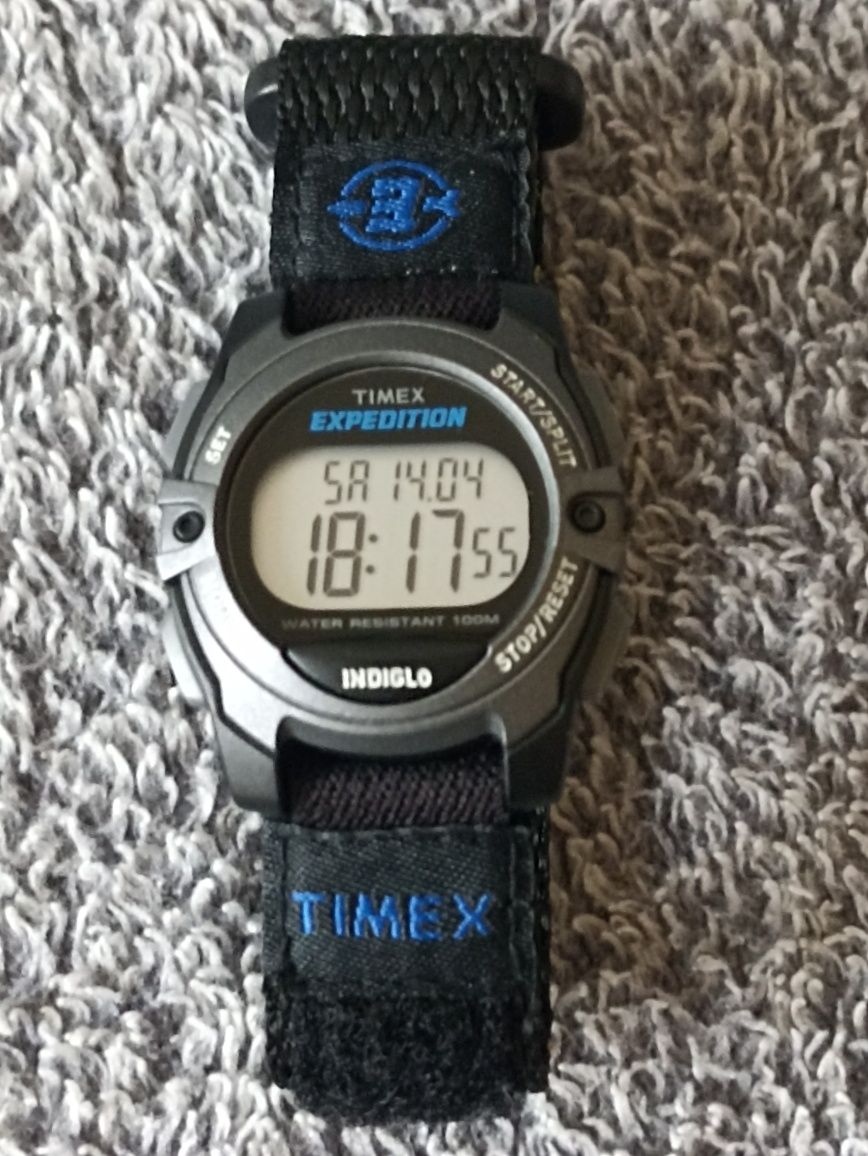 Timex Expedition TW4B02400