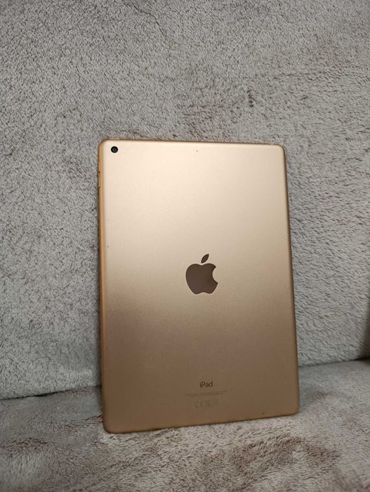 Apple iPad 10.2 Wi-Fi 32GB + akcesoria