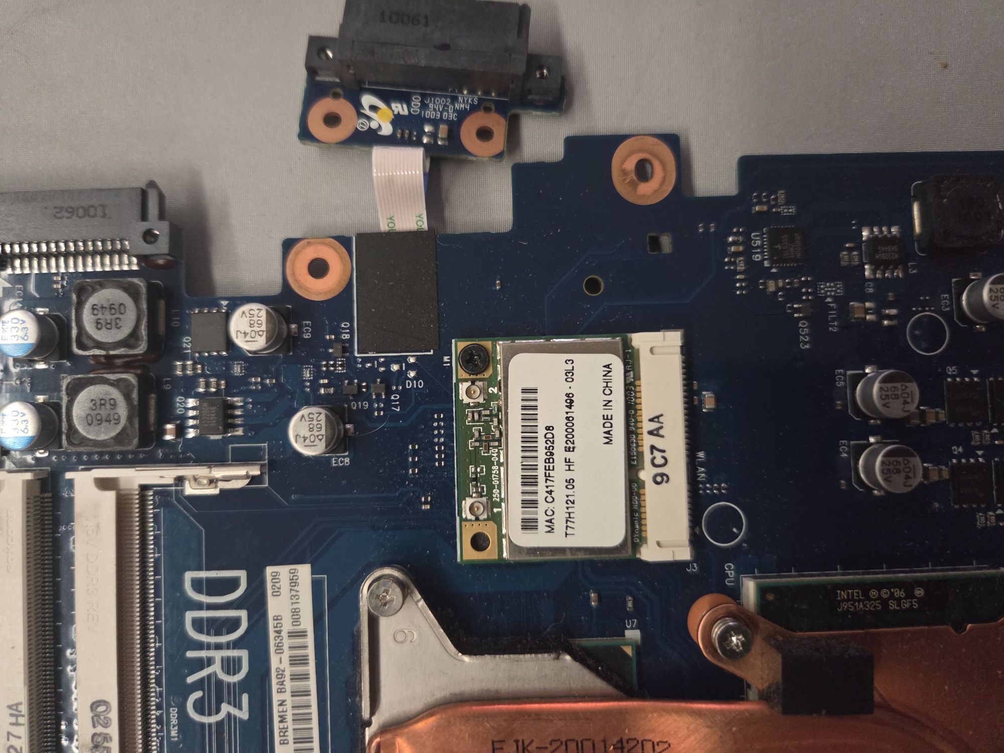 Sprzedam sprawną płytę główną do laptopa SAMSUNG R530