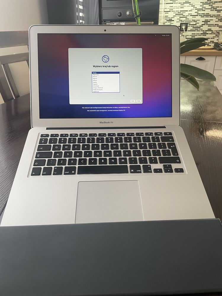 MacBook Air 13 model A1466 idealny Okazja