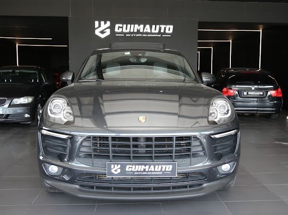 Porsche Macan PDK