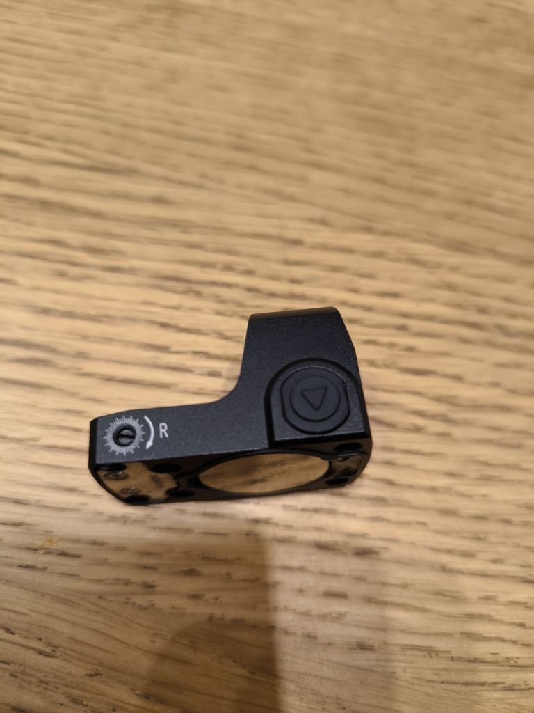 Mini kolimator do pistoletu riton optics x3