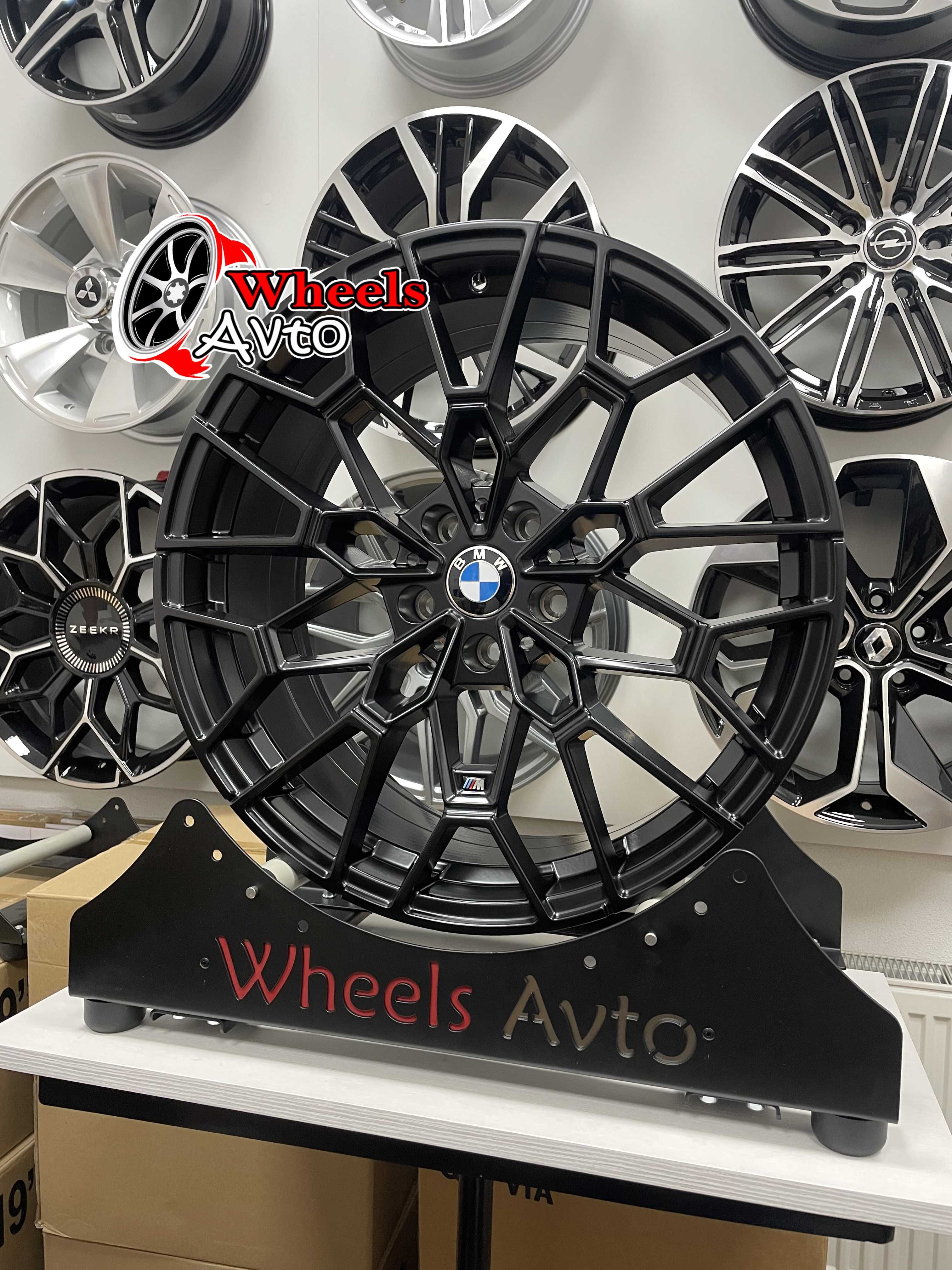 Диски R19 5x112 BMW G30 G01 G11 G12 G20 G05 G07 G06 стиль 827 разношир