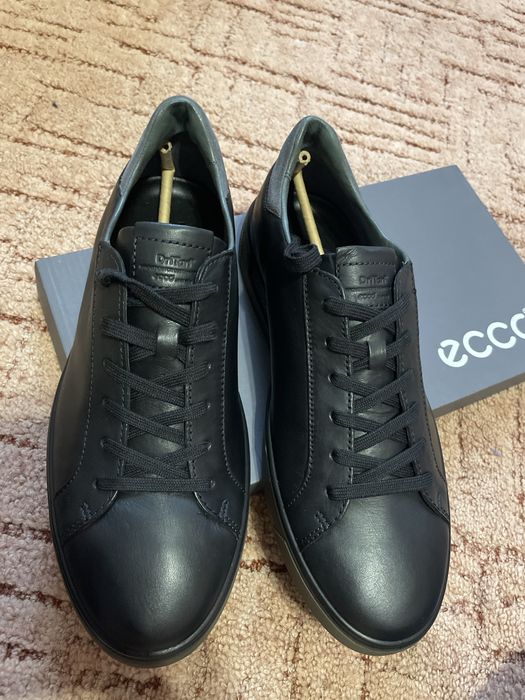 Кросівки чоловічі 42р ЕССО