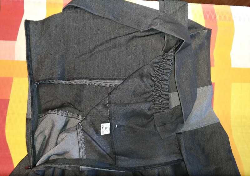 Sukienka galowa dla dziecka na rozpoczęcie zakończenie roku szkolnego