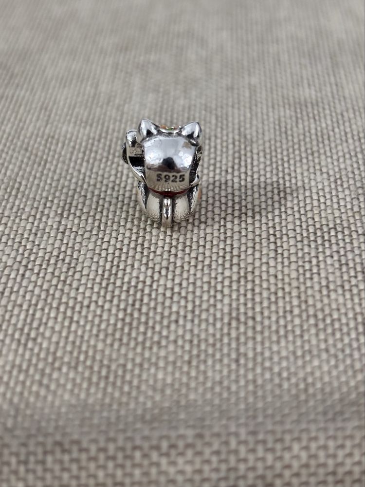 Srebrny s925 charms Pandora kot kotek machający łapką maneki-neko