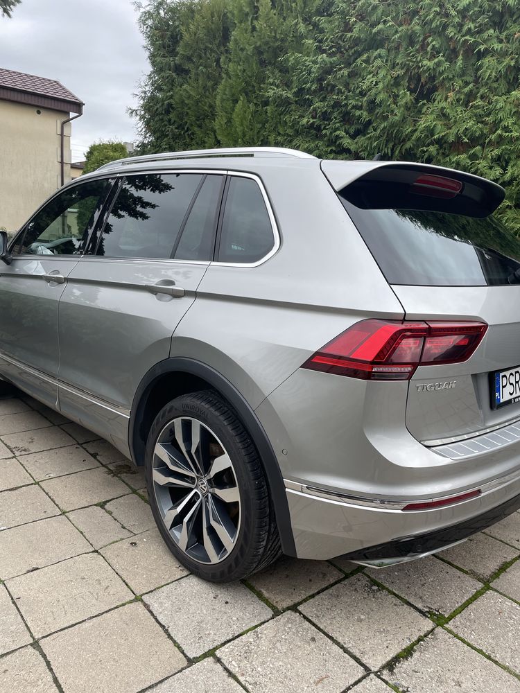 Tiguan 5N 2017 Highline 2.0 TSI BT najbogatsza wersja