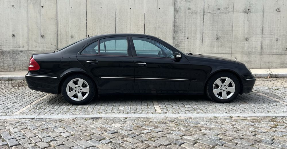 Mercedes E 220 CDI Avantgarde Auto 1 Dono