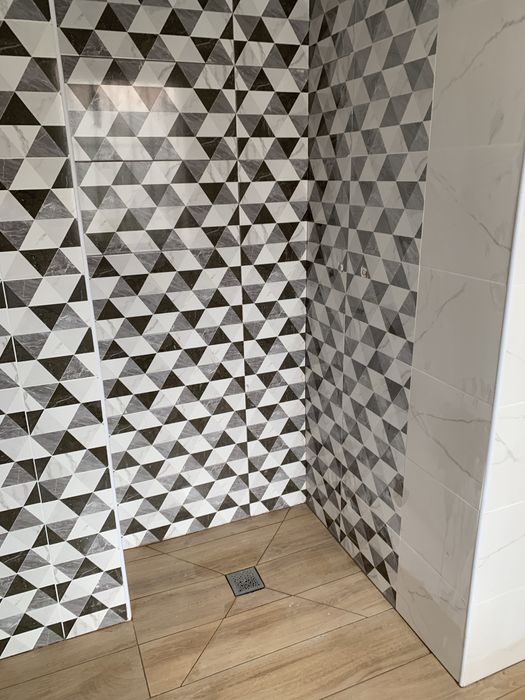 Larilhador, pedreiro, pinturas, canalização, electricidade e telhados