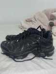 Tenis TN da cor preta