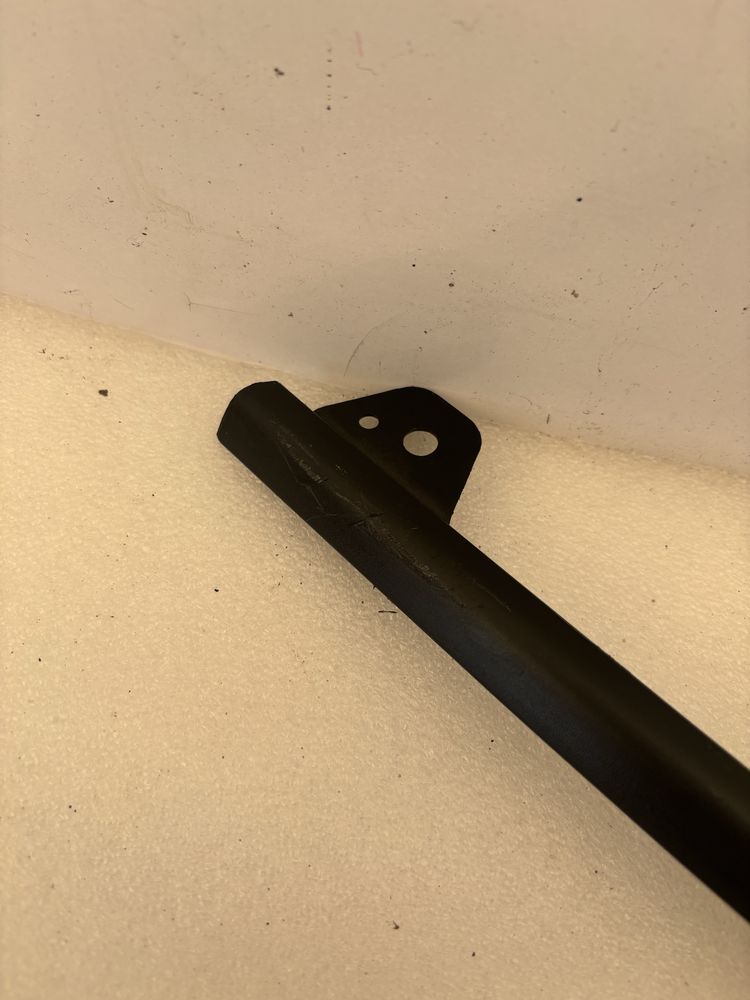 Toyota Verso 09-13 prawy hokej zderzaka przód listwa spoiler prawa