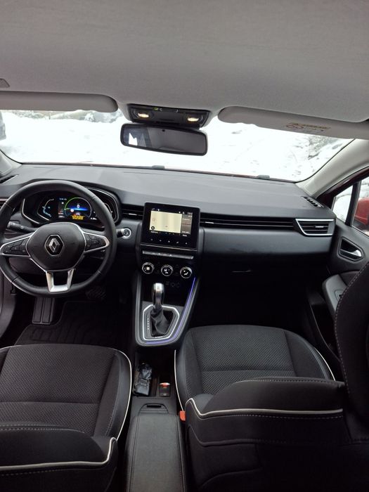 Renault Clio V 1.6 E-Tech Hybrid