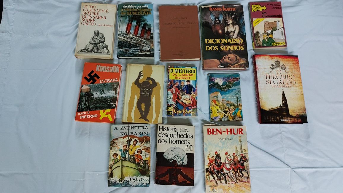 Livros diversos usados