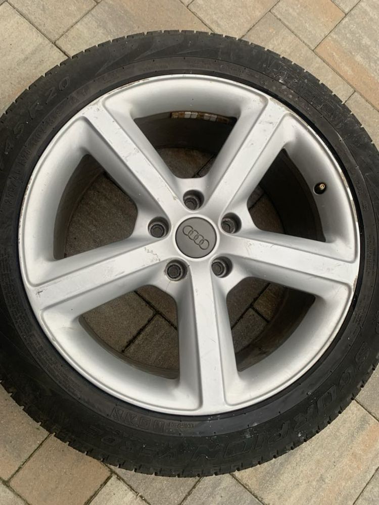 Koło z felgą Do Audi Q7 4L 5x112