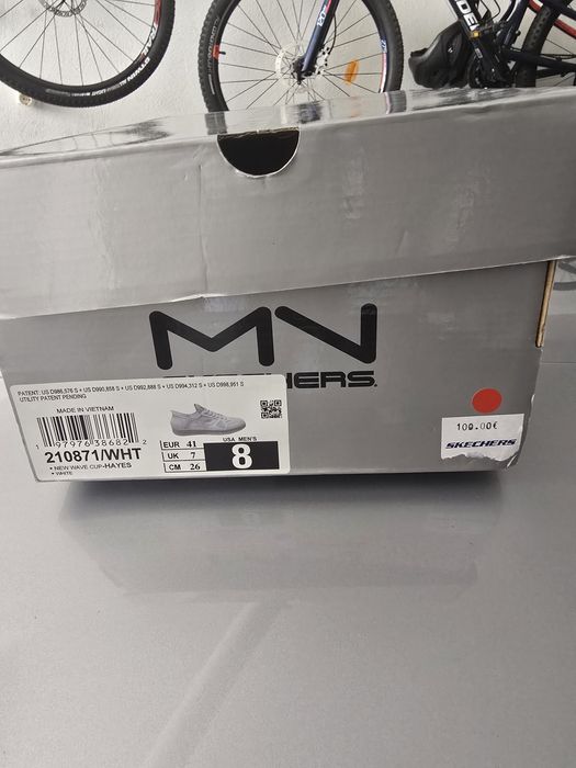 Sketchers 41 - usadas 1 vez