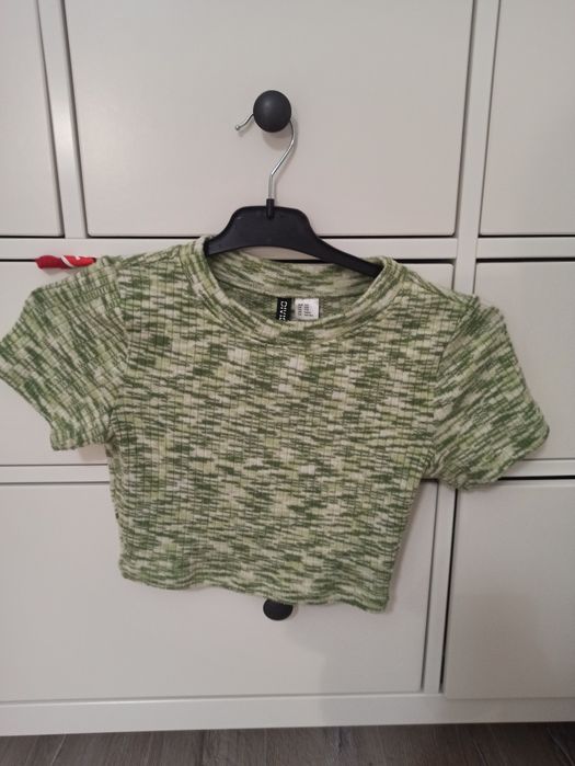 Któtka koszulka zielona