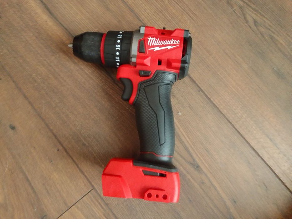 Wkrętarka Milwaukee z udarem M18