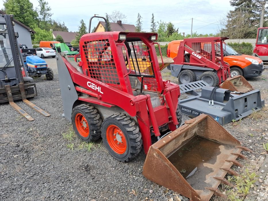 gehl  4840  bobcat s 100