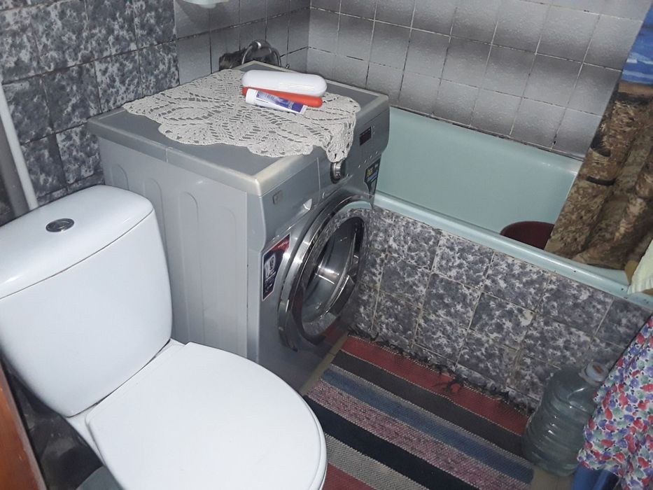 2 кімн Металл оайон 1 поверх , з меблями і технікою