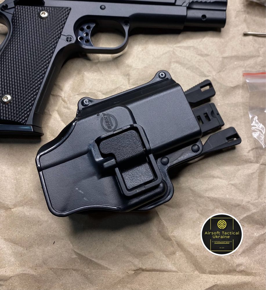 Пістолет Browning HP металевий з кобурою  ( іграшковий )