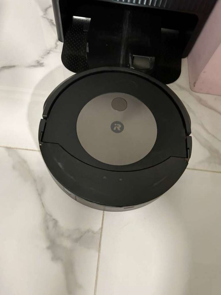 iRobot Roomba Combo j9+ C975840 odkurzacz z funkcją mopa