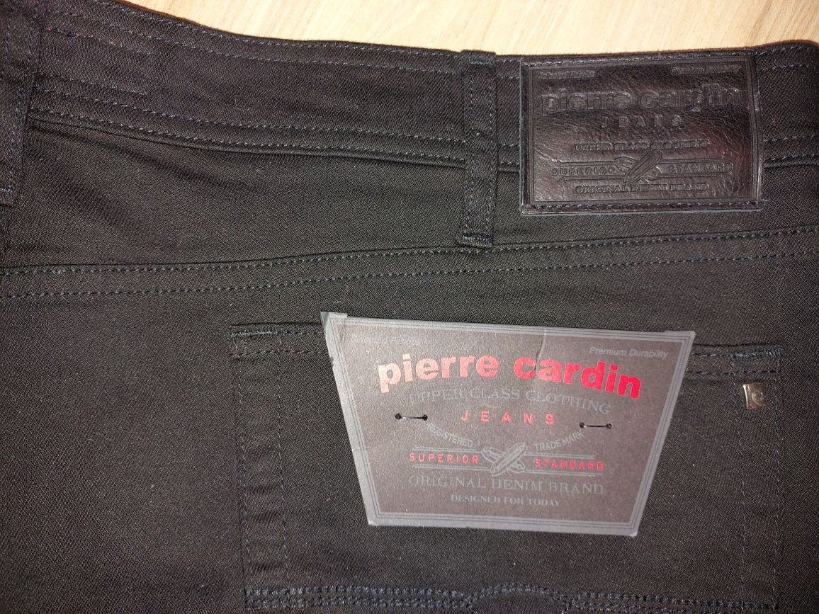 Nowe spodnie jeansowe marki Pierre Cardin