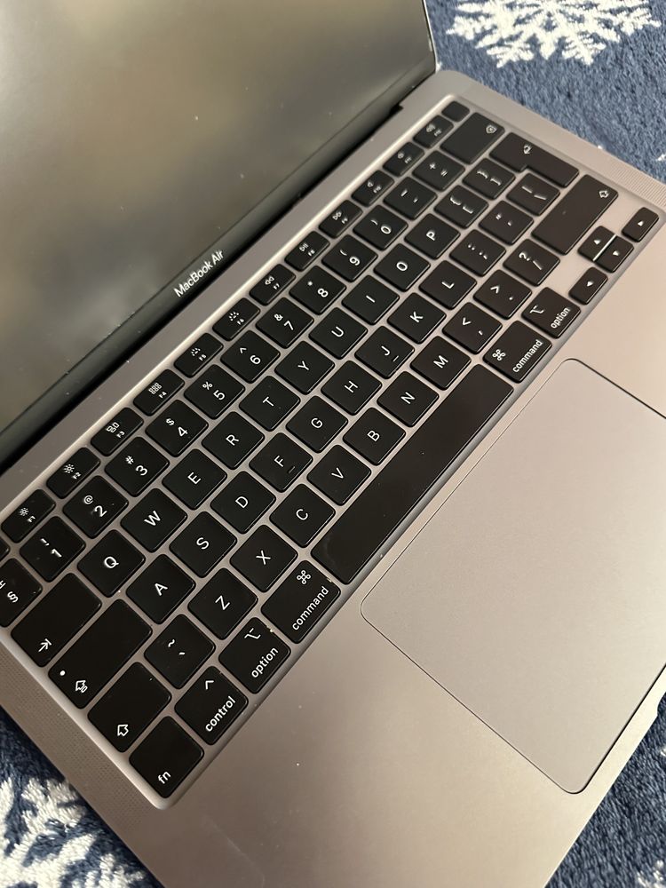 MacBook Air 13,3”
