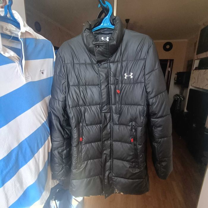Зимова куртка Under armour