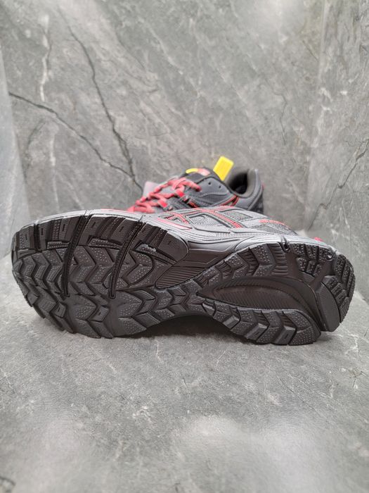Чоловічі Зимові кросівки ASICS Gel-Kahana 8 термо.