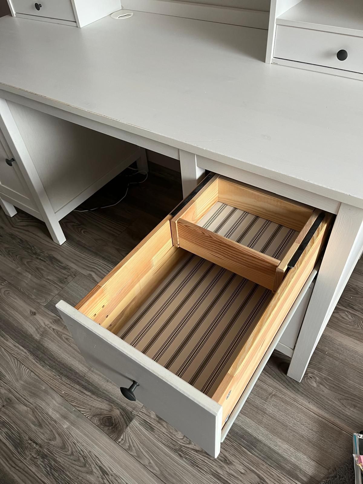 Biurko Hemnes Ikea stan idealny