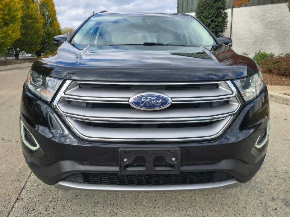 Ford Edge SEL      2017