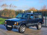 Jeep Cherokee Sport XJ 2.5