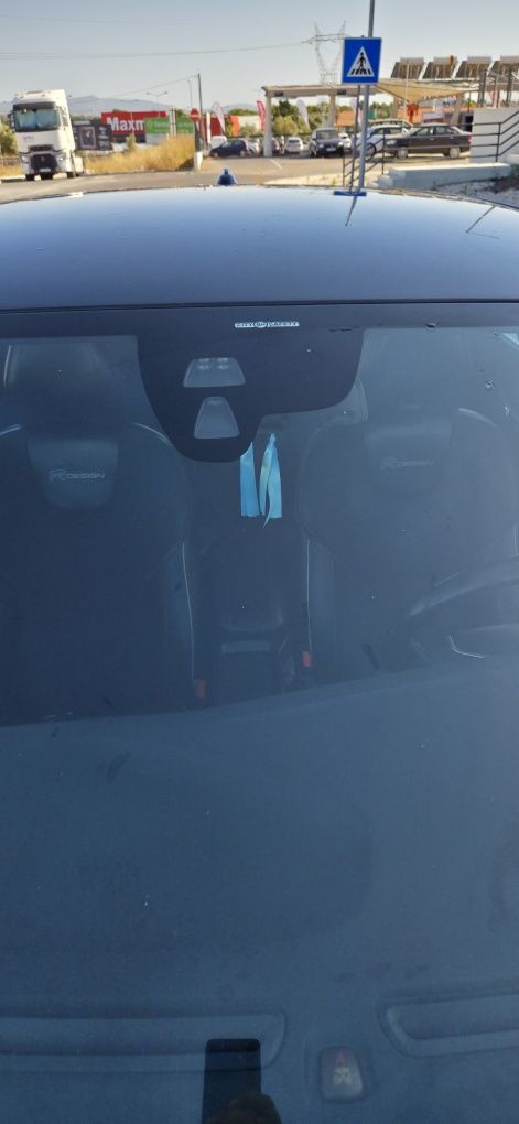 Volvo V40 R-design