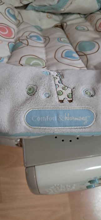 Leżaczek z wibracją Bright Starts Comfort & Harmony Bujaczek Bujak