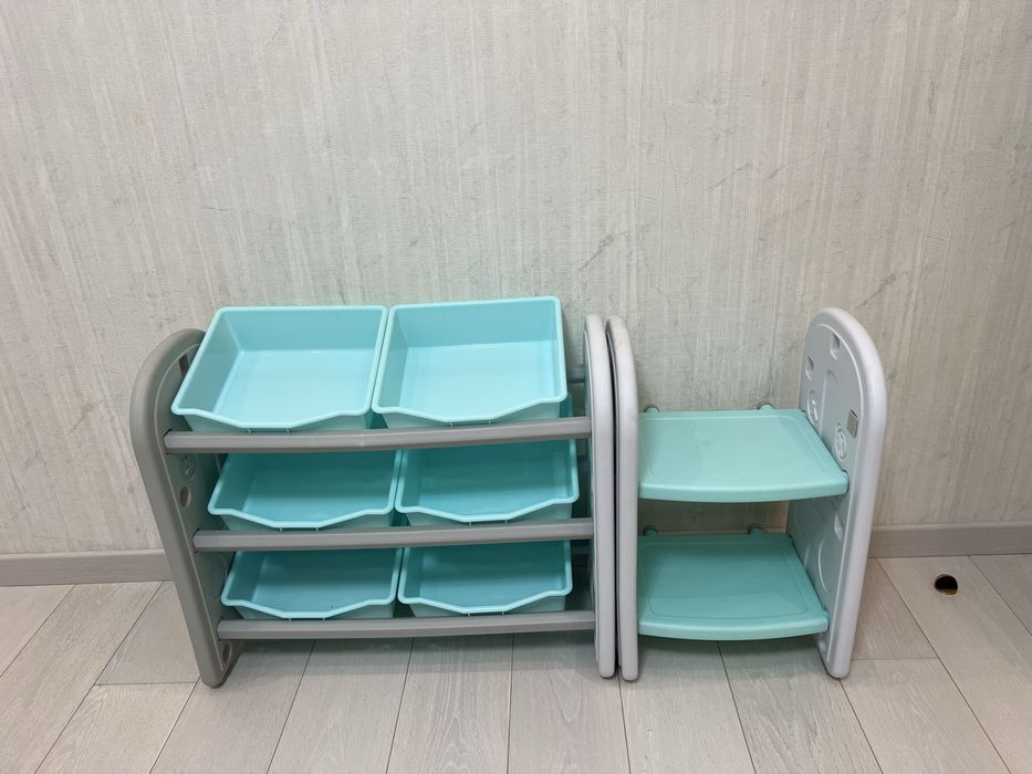 Стелаж для іграшок