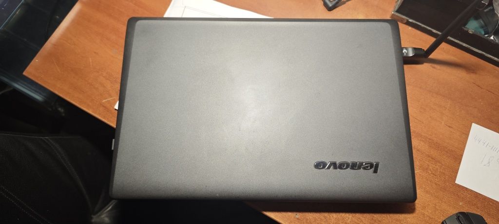Продаю ноутбук Lenovo G560