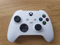 Microsoft Xbox Series X|S Wireless Controller Robot White