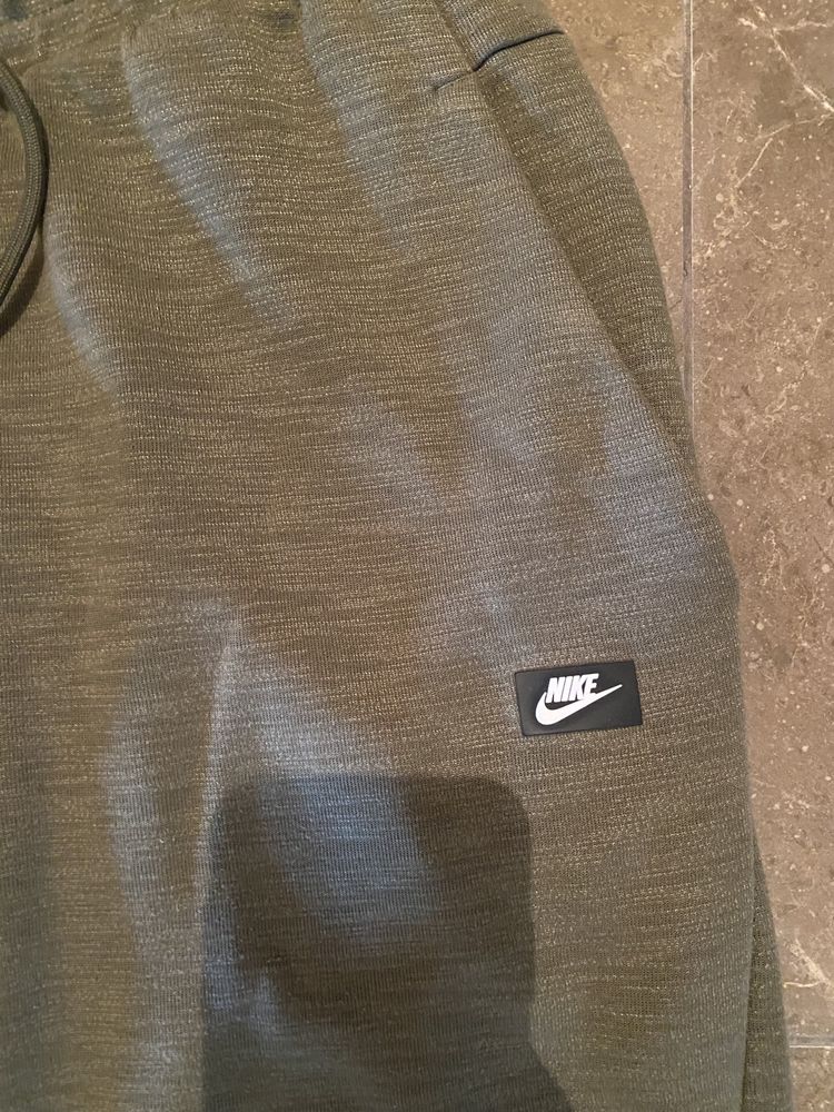 Мужские спортивные штаны Nike modern