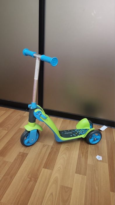 Самокат детский новый