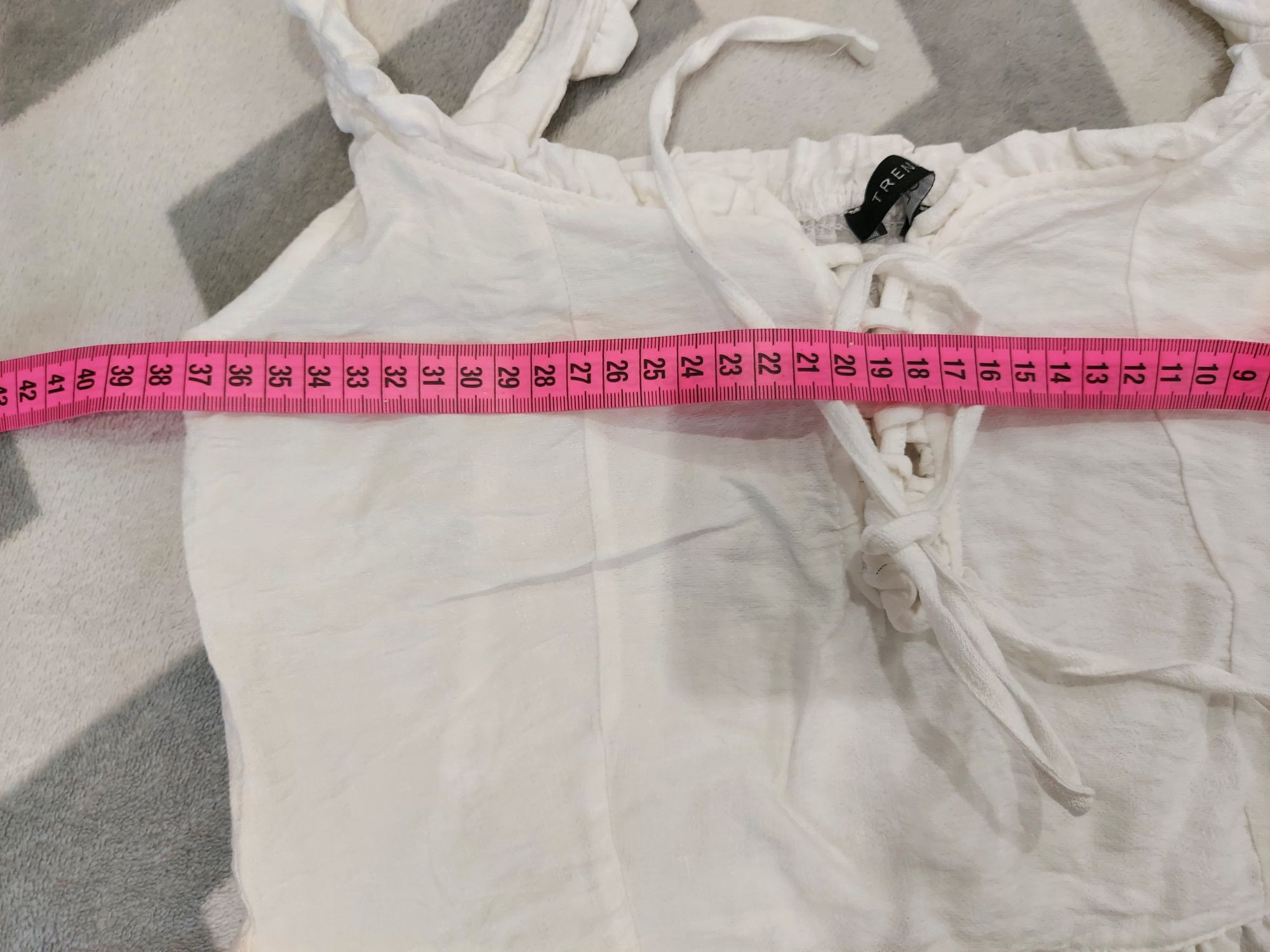 Bluzeczka crop top