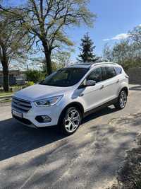 Ford Escape (Kuga) titanum .