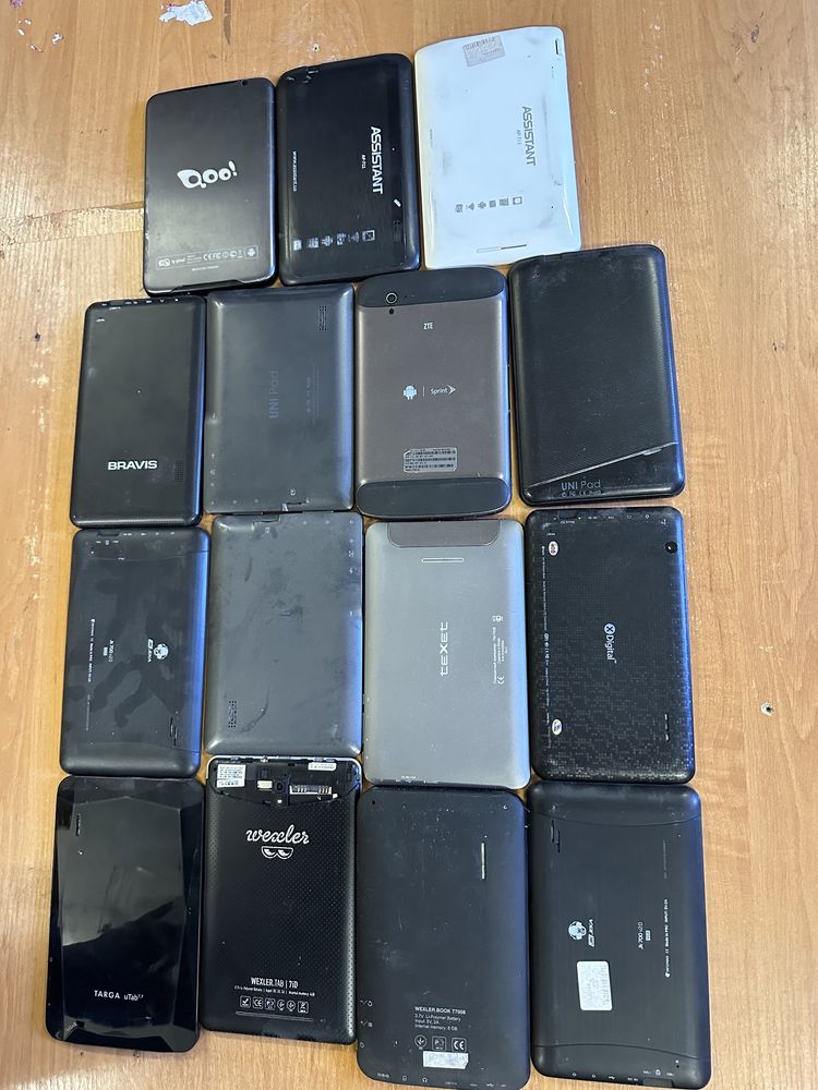 Планшеты на запчасти ZTE,Assistant.