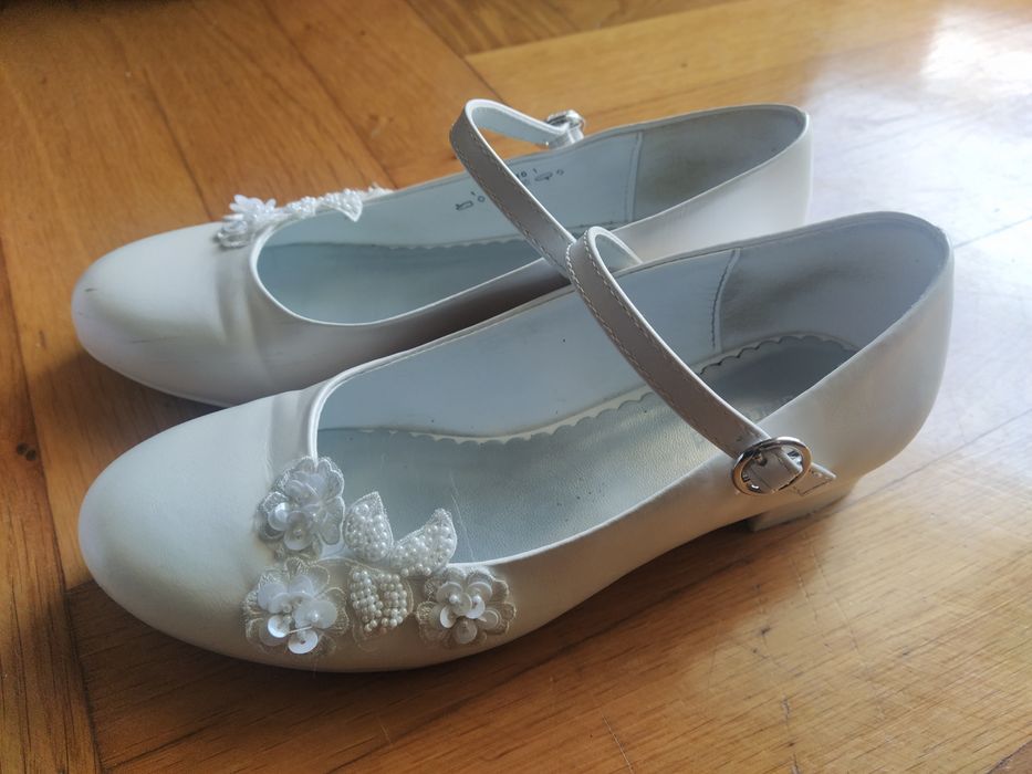 Sapatos brancos de Cerimónia Graceland - 34 - RESERVADOS